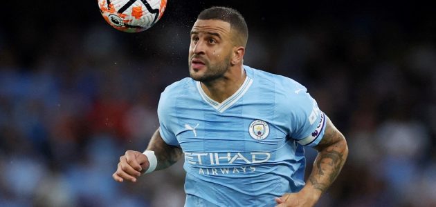 أندية سعودية تتنافس على التعاقد مع كايل ووكر