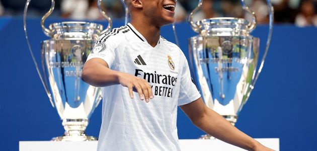 كليان مبابي: تواجدي في ريال مدريد حلم تحقق، ومستعد لتقديم الأفضل