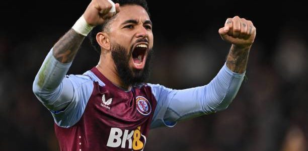 تشيلسي يتلقى عرضاً لإعارة دوجلاس لويز