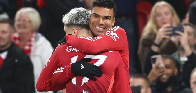 مانشستر يونايتد يحدد بديل كاسيميرو من أتالانتا