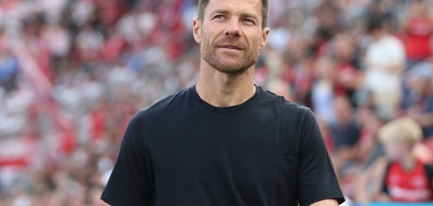 ألونسو يحدد صفقات ريال مدريد الجديدة