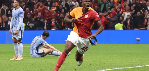 رسميًا: يُعلن غلطة سراي تعاقده مع فيكتور أوسيمين